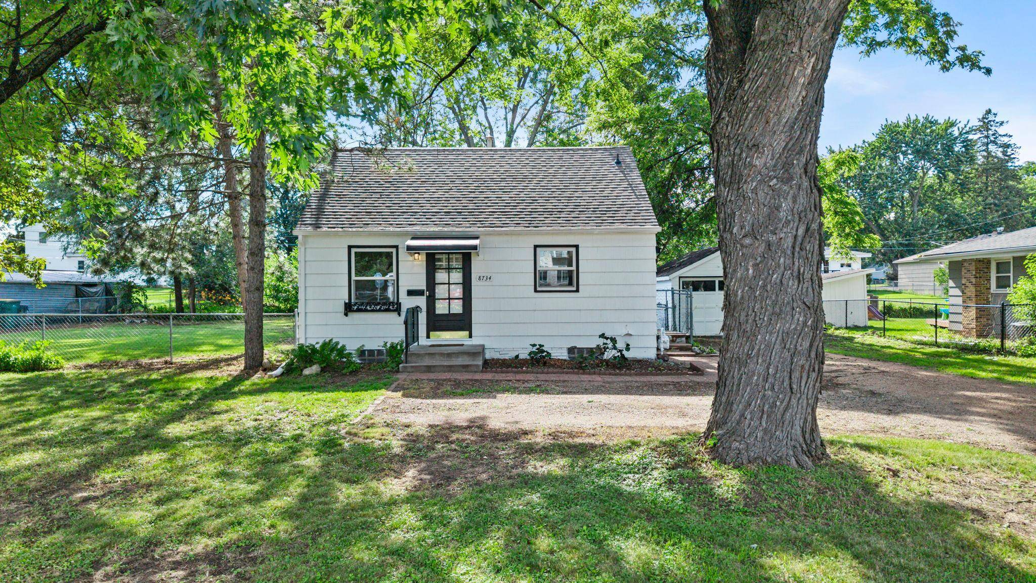 8734 Portland AVE S, Bloomington, MN 55420