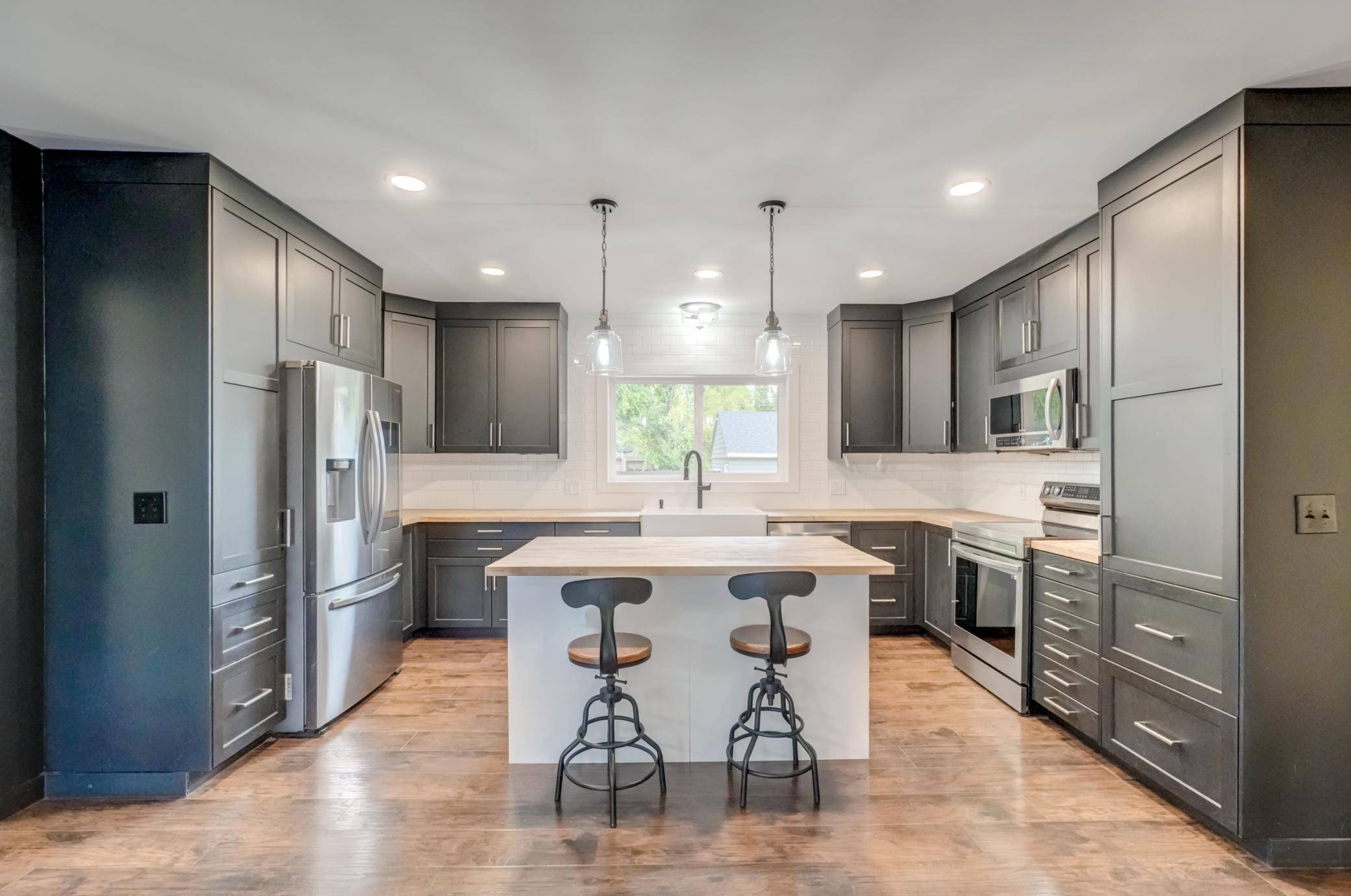 615 Vine ST, Hudson, WI 54016