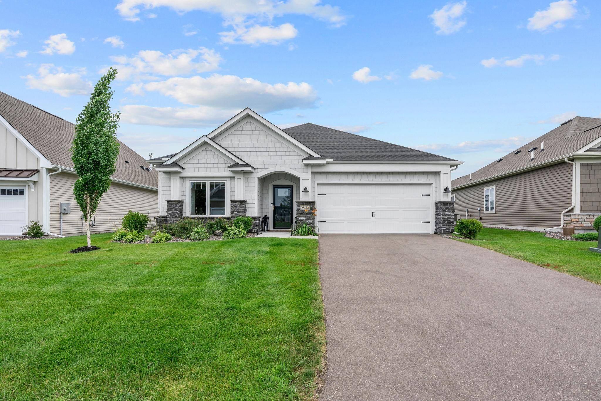 8025 Walnut LN, Corcoran, MN 55340