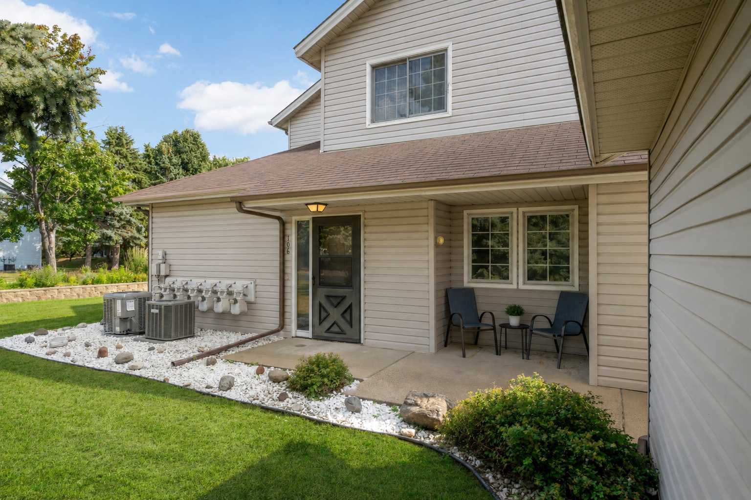 4061 Maureen DR NE #106NE, Columbia Heights, MN 55421