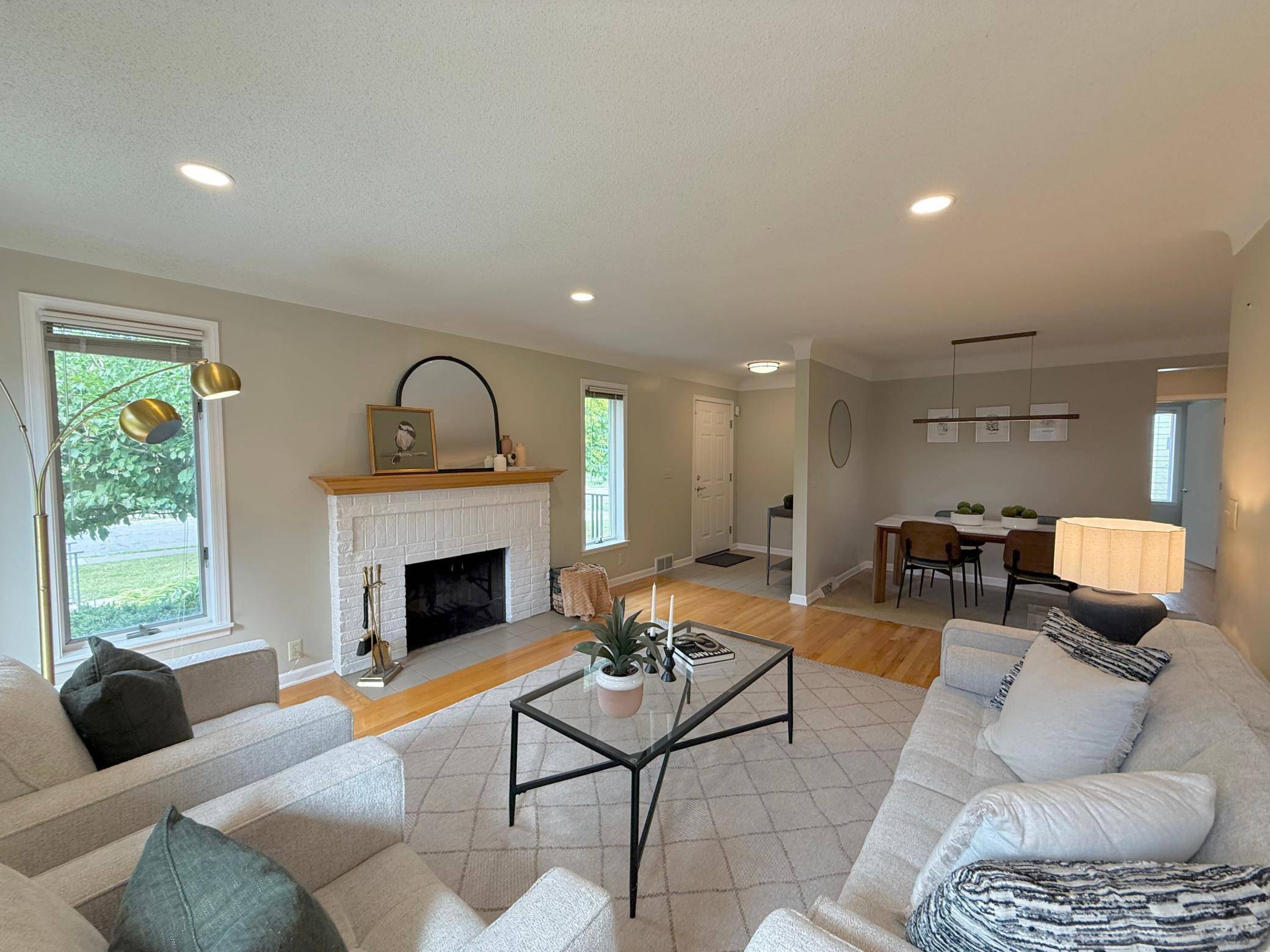1796 Beechwood AVE, Saint Paul, MN 55116