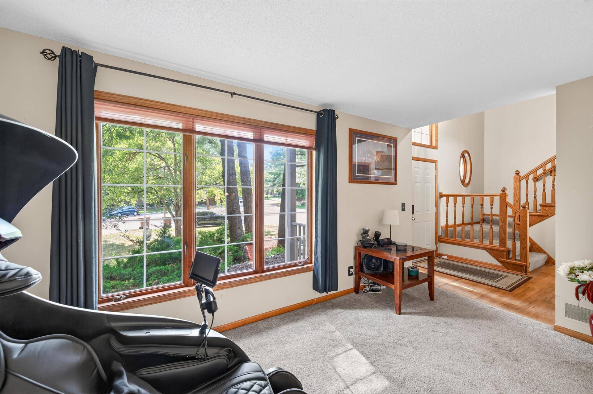 7305 Hidden Valley TRL S, Cottage Grove, MN 55016