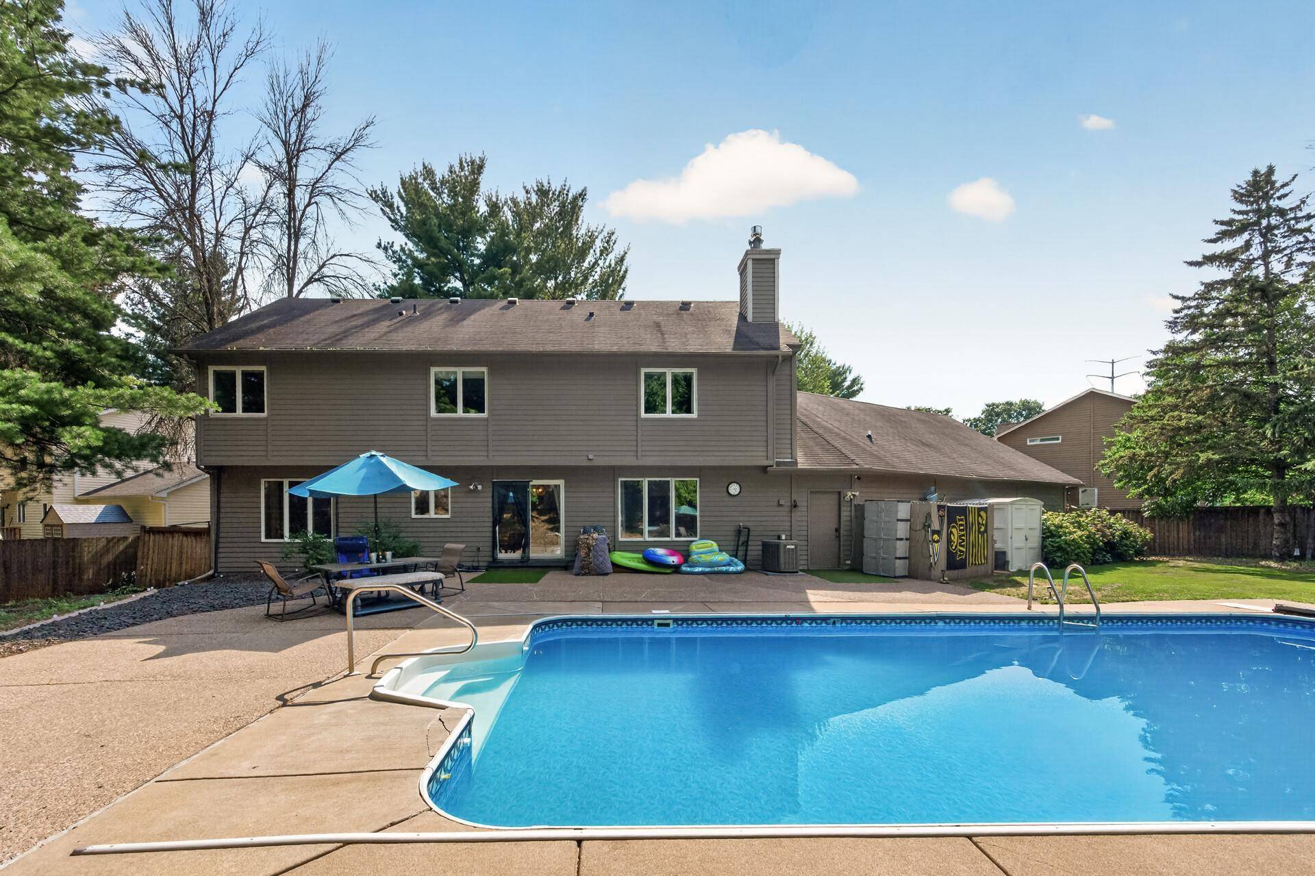 7305 Hidden Valley TRL S, Cottage Grove, MN 55016