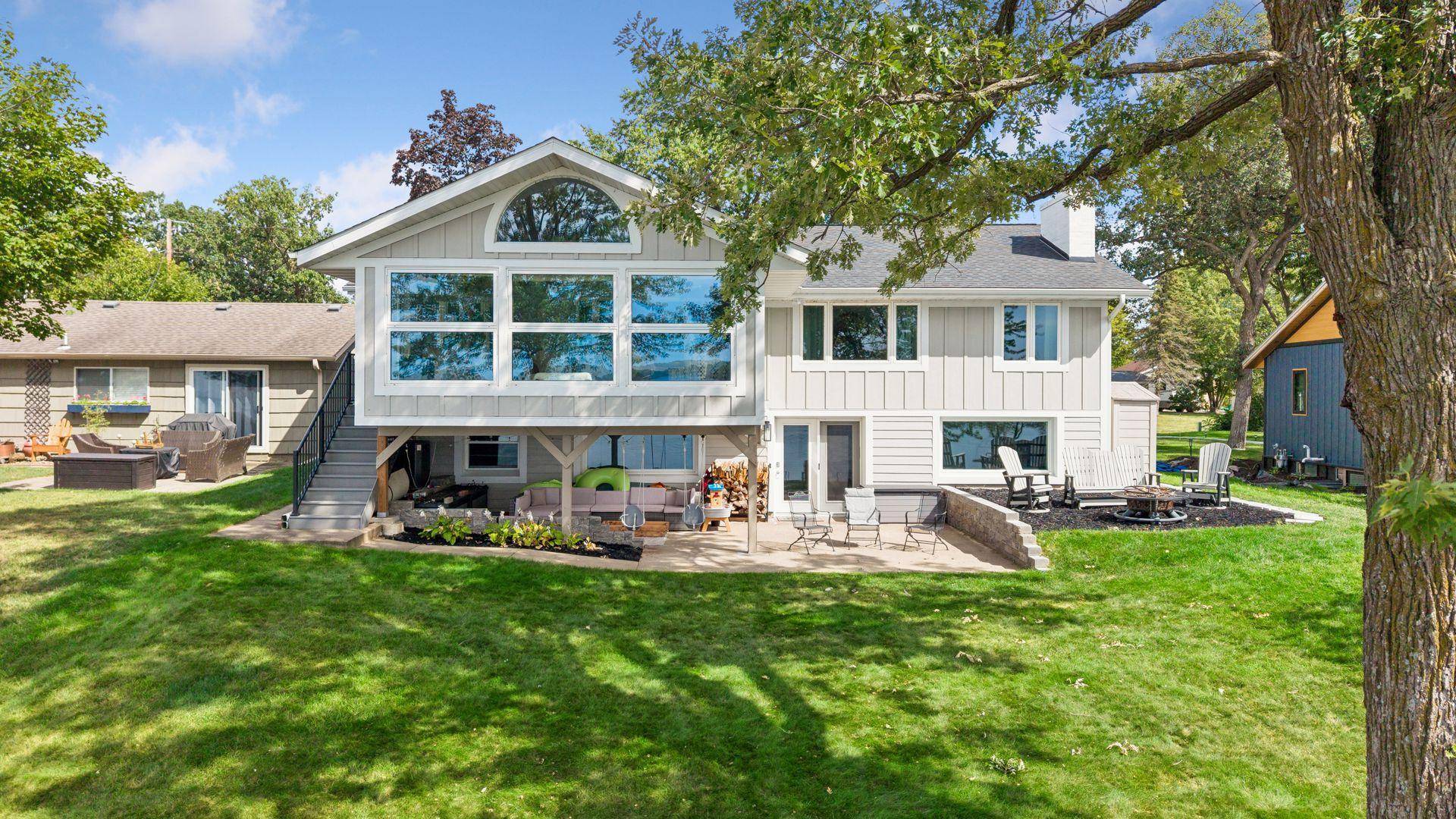 421 Shoreacres DR, Big Lake, MN 55309