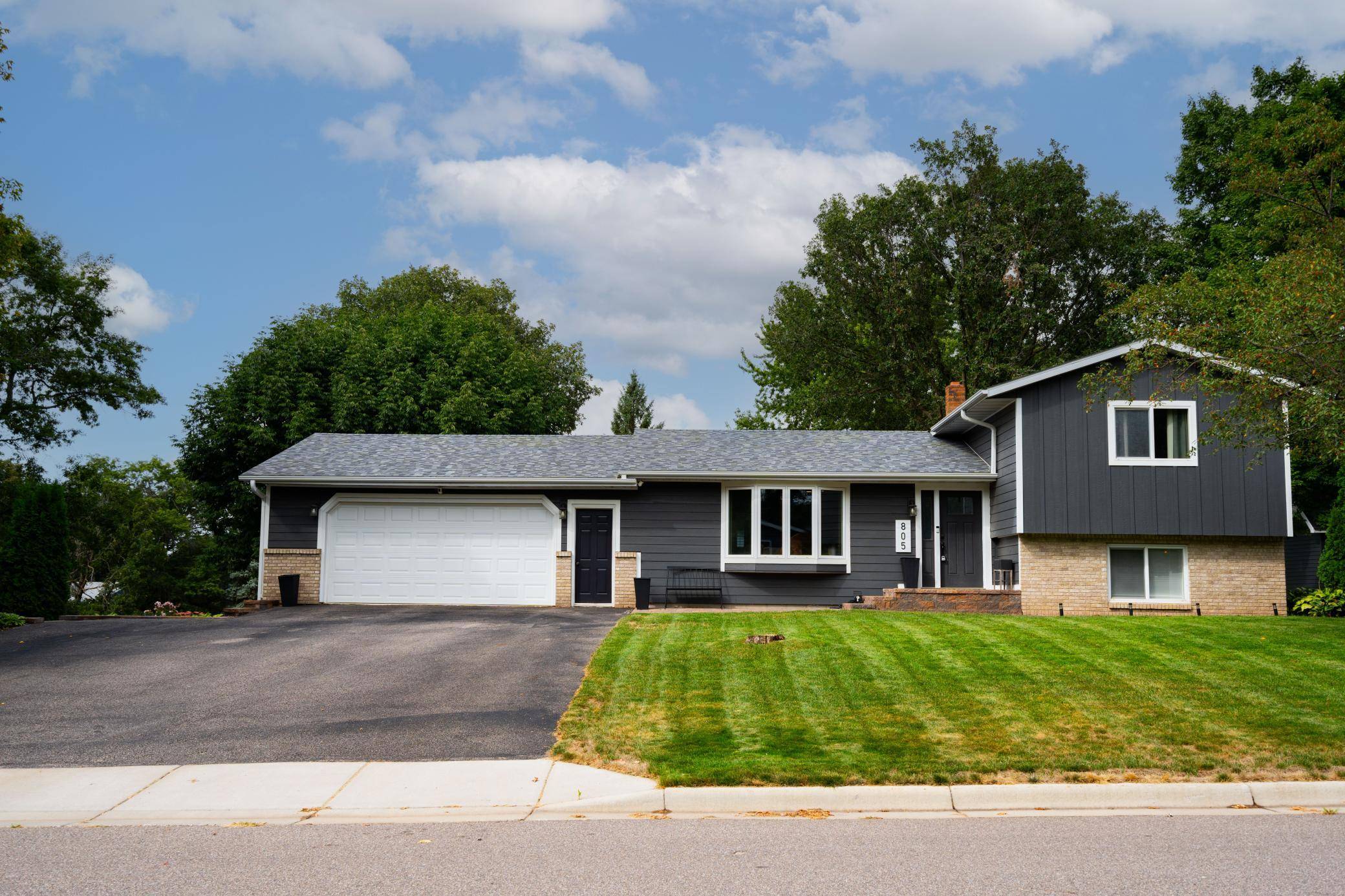 805 13th ST N, Sauk Rapids, MN 56379