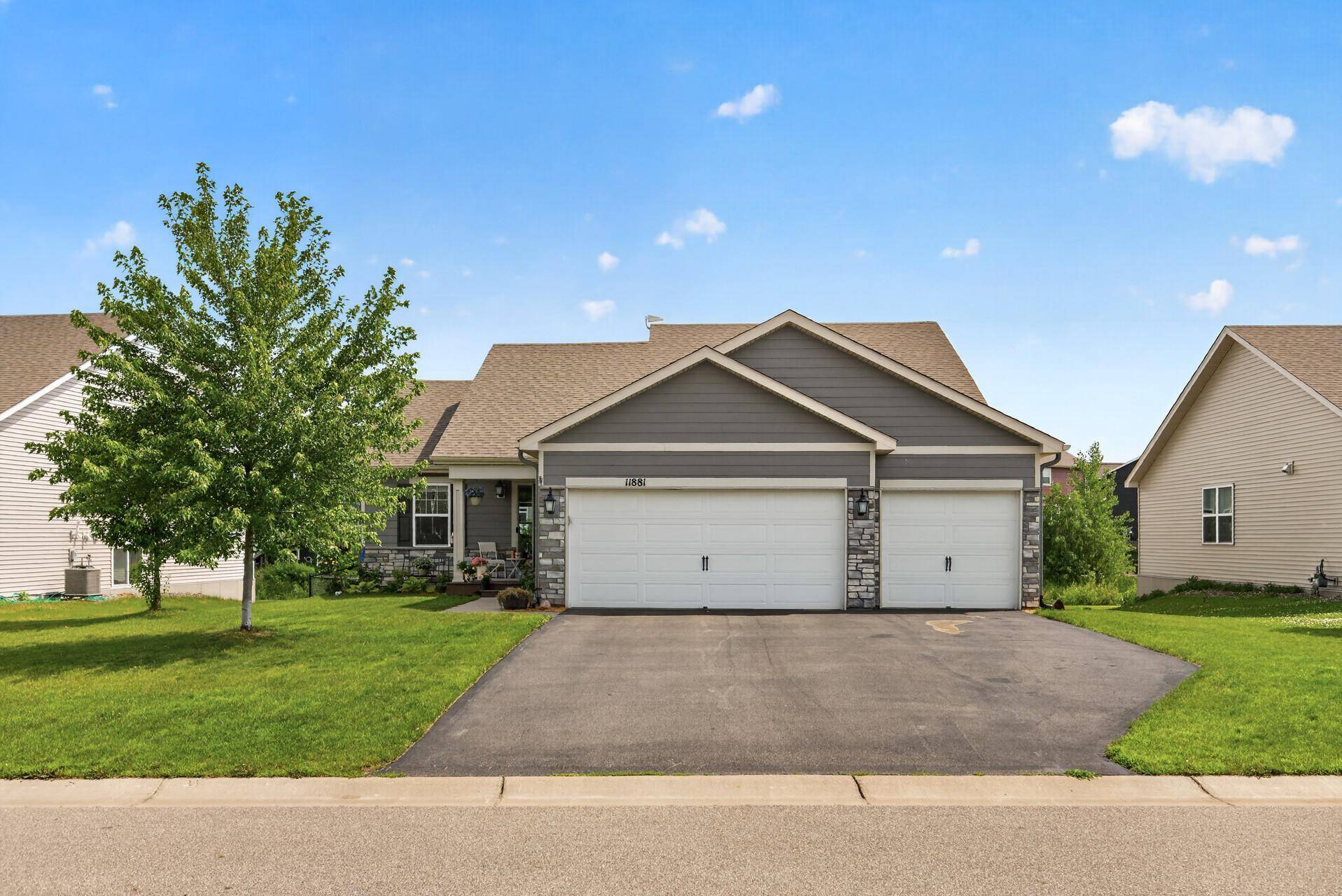 11881 132nd AVE N, Dayton, MN 55327
