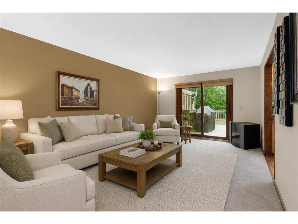 10250 Berkshire RD, Bloomington, MN 55437