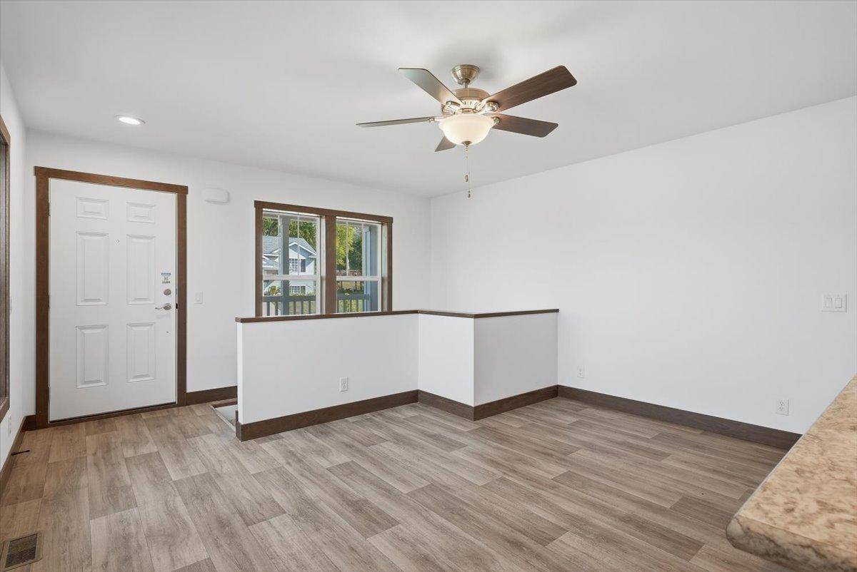 253 Panther DR, Ellsworth, WI 54011