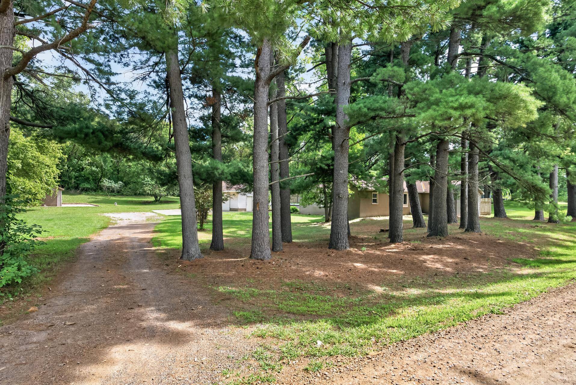 32251 Roanoke ST NW, Cambridge, MN 55008