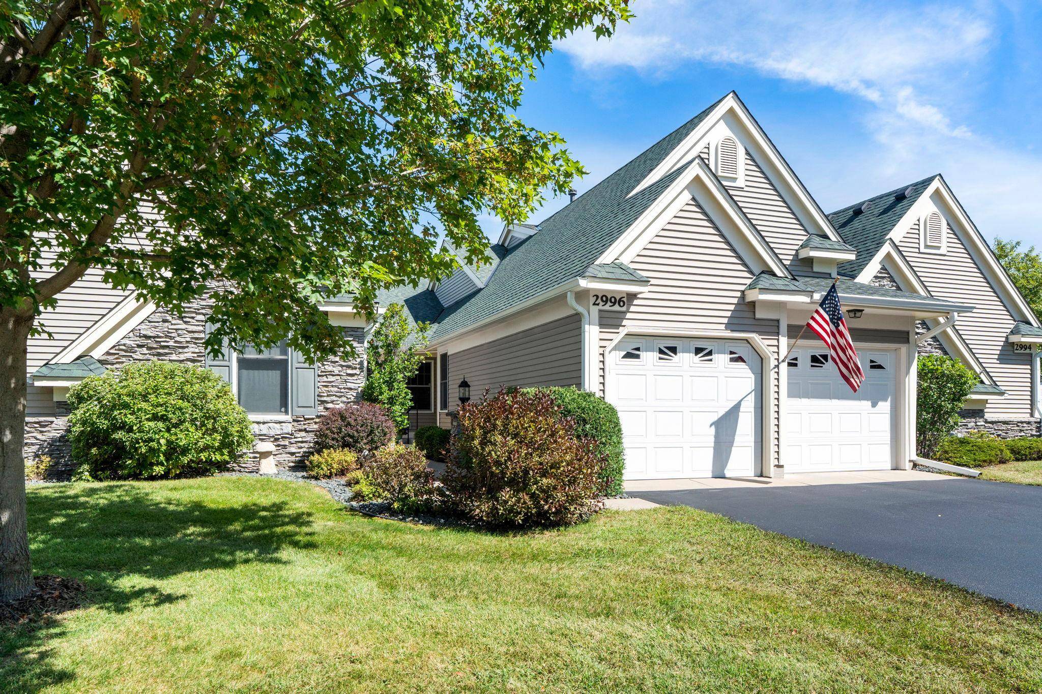 2996 Highcourte, Roseville, MN 55113
