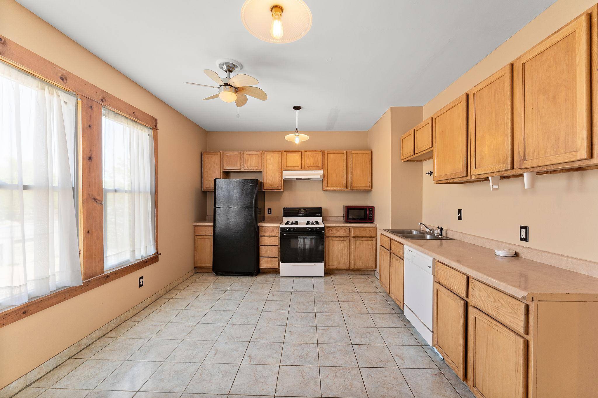 1064 Magnolia AVE E #2, Saint Paul, MN 55106