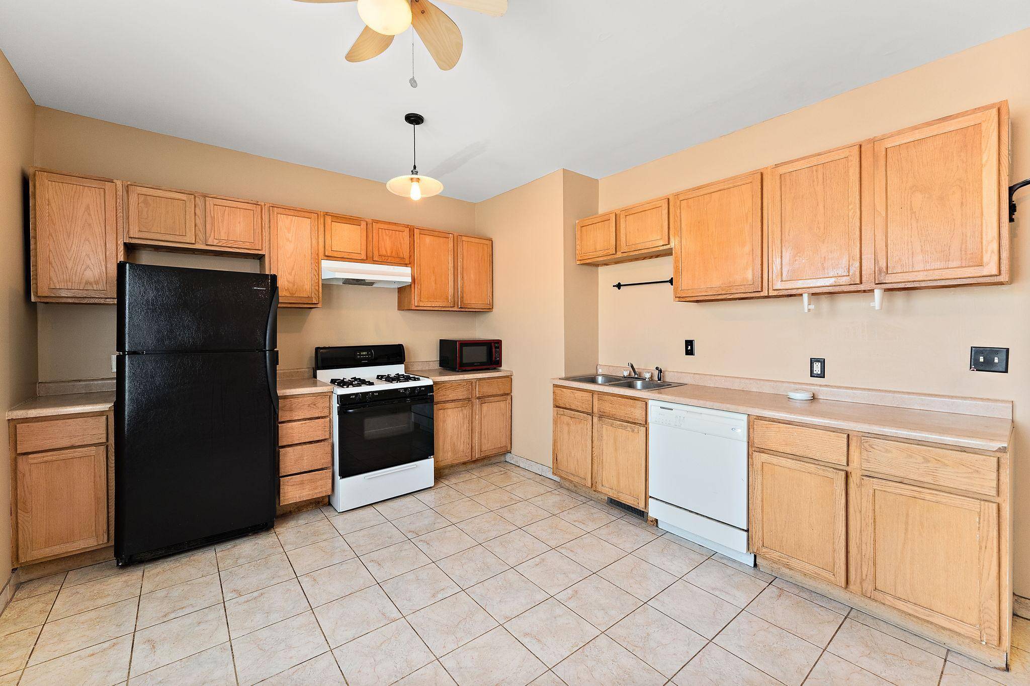 1064 Magnolia AVE E #2, Saint Paul, MN 55106