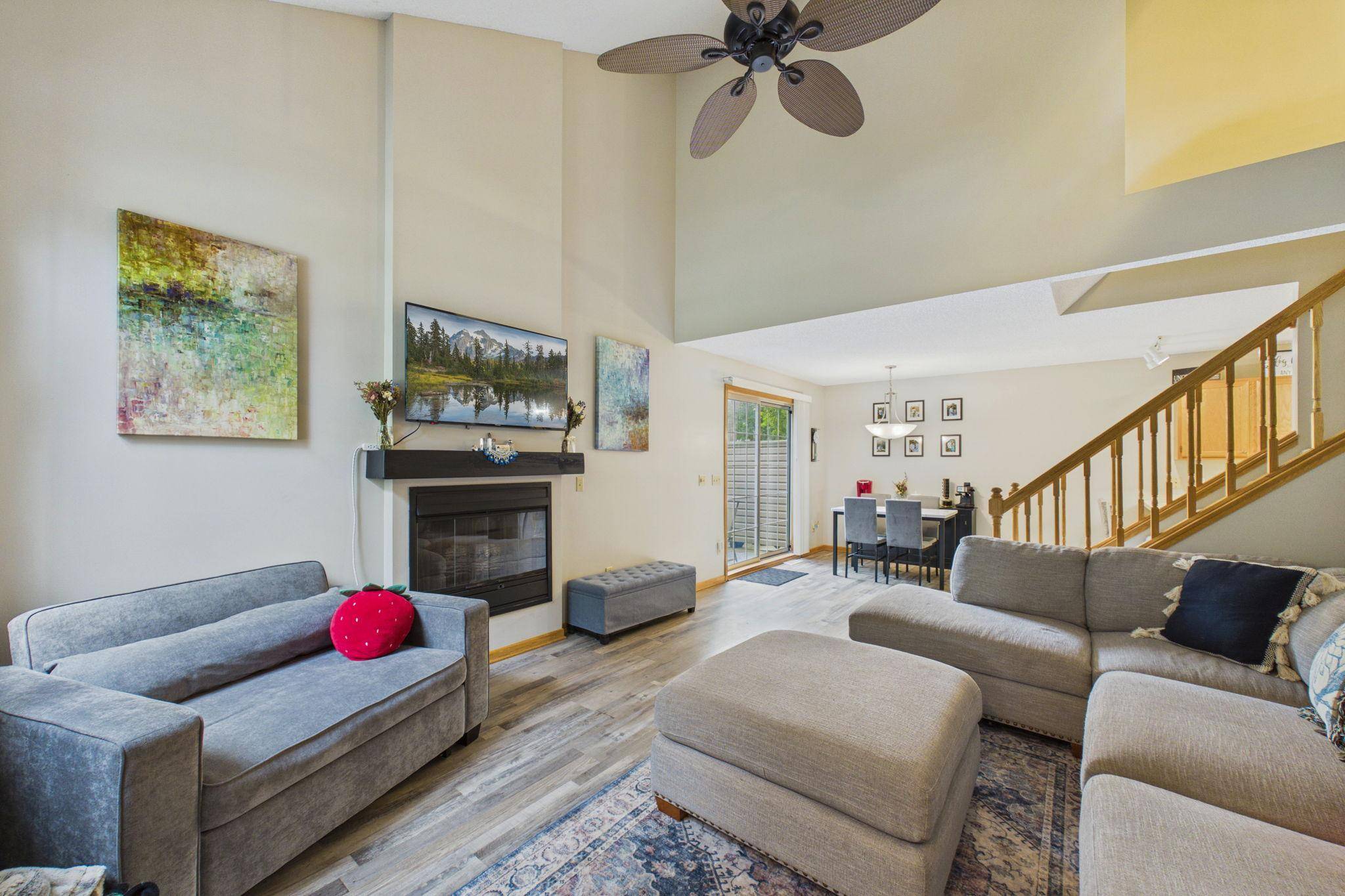 5965 Wedgewood LN N #55, Plymouth, MN 55446