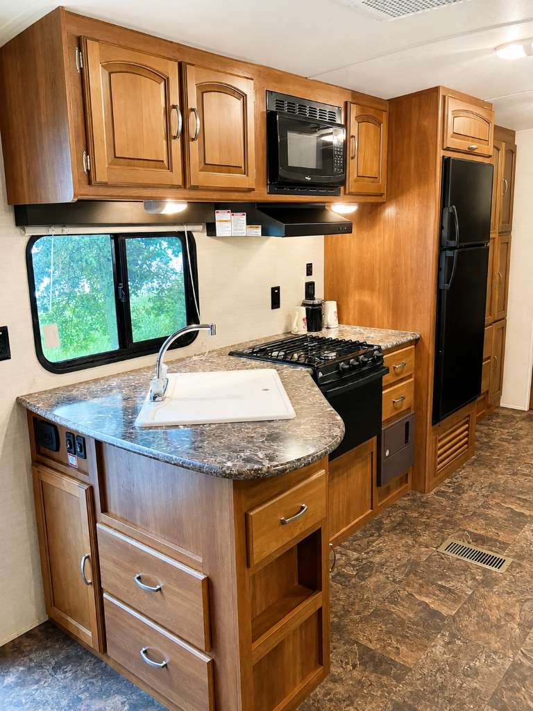 17731 Upper Spunk Lake RD, Avon, MN 56310