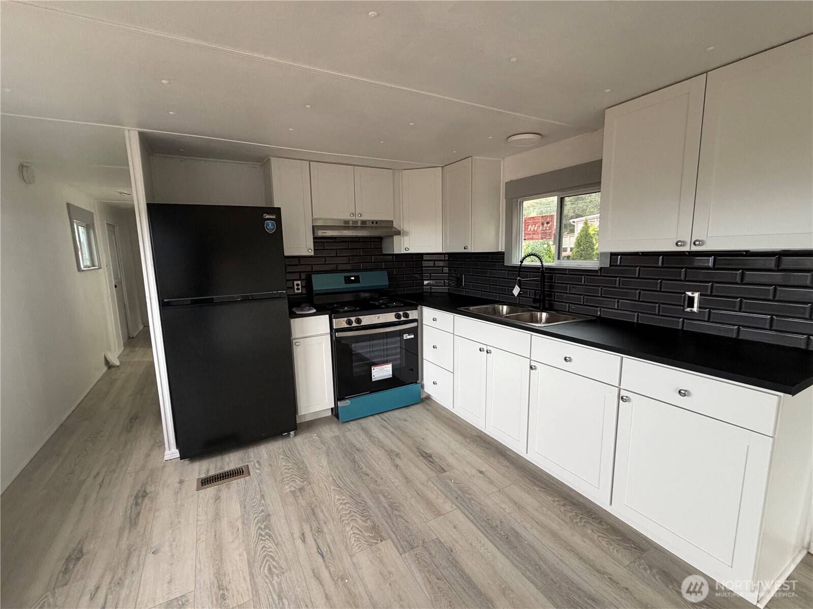 8484 Alder WAY, Birch Bay, WA 98230