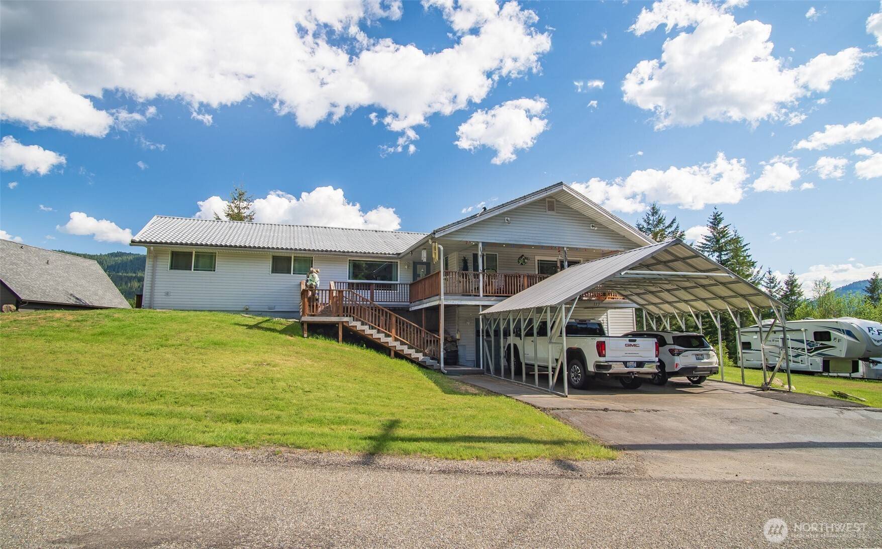 112 Alta LN, Packwood, WA 98361