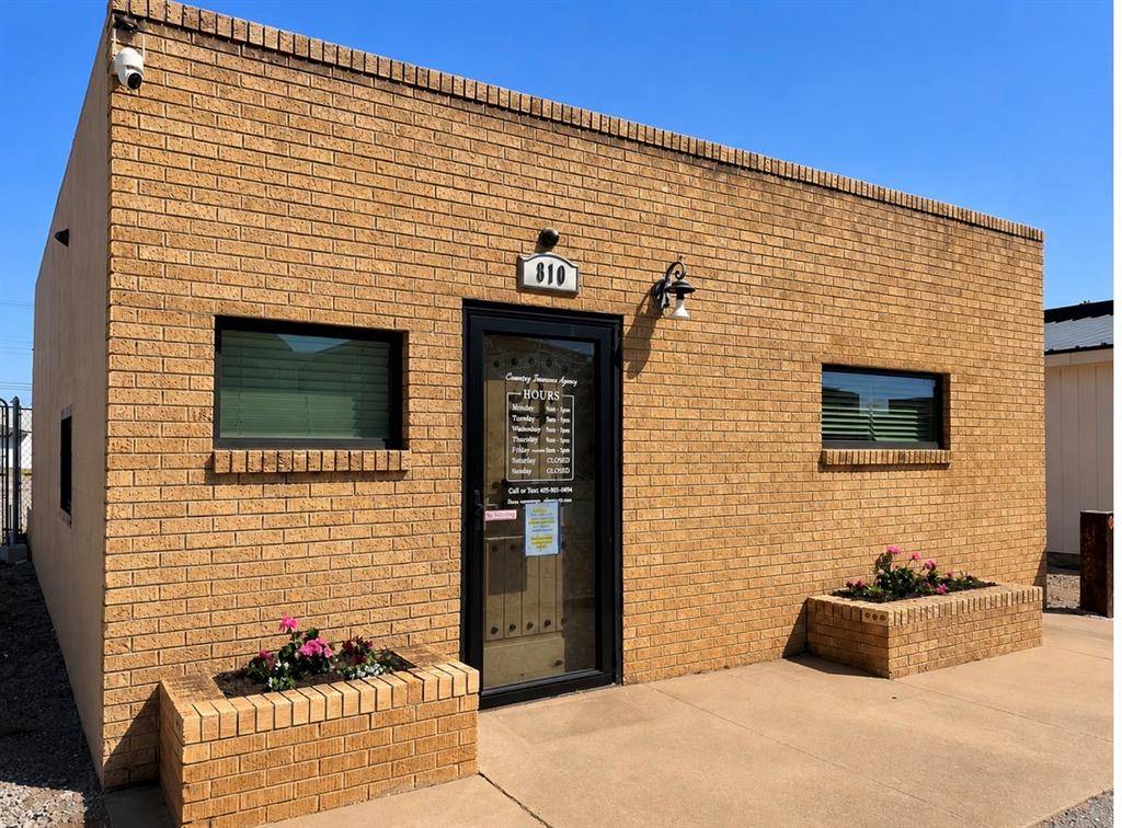 810 W Chickasha AVE, Chickasha, OK 73018