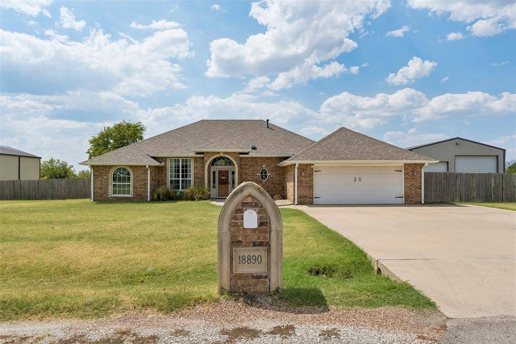 18890 Kelli LN, Shawnee, OK 74801