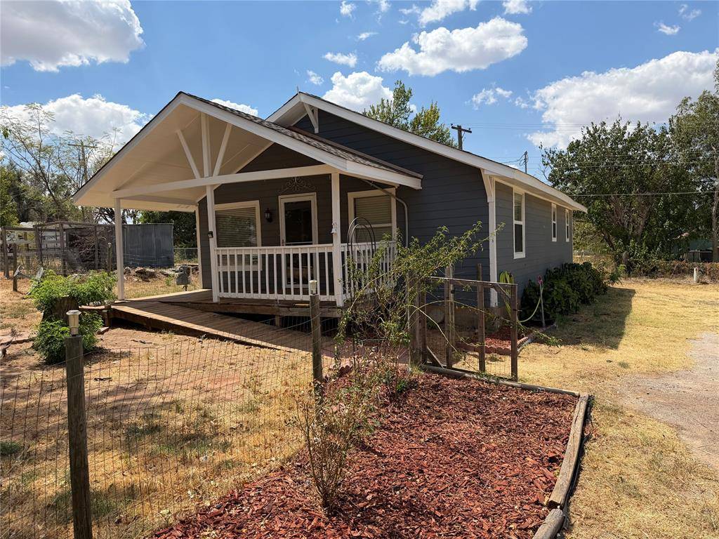 507 E 7th ST, Cement, OK 73017