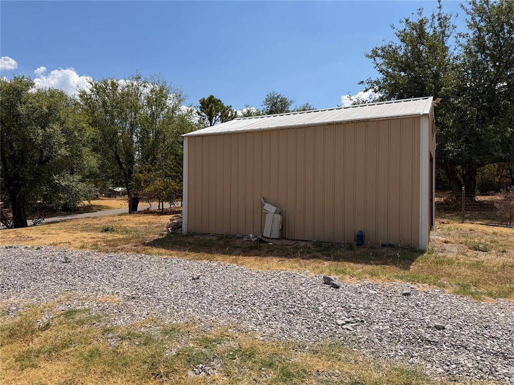507 E 7th ST, Cement, OK 73017