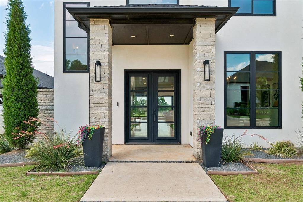 2109 Wiregrass DR, Edmond, OK 73025