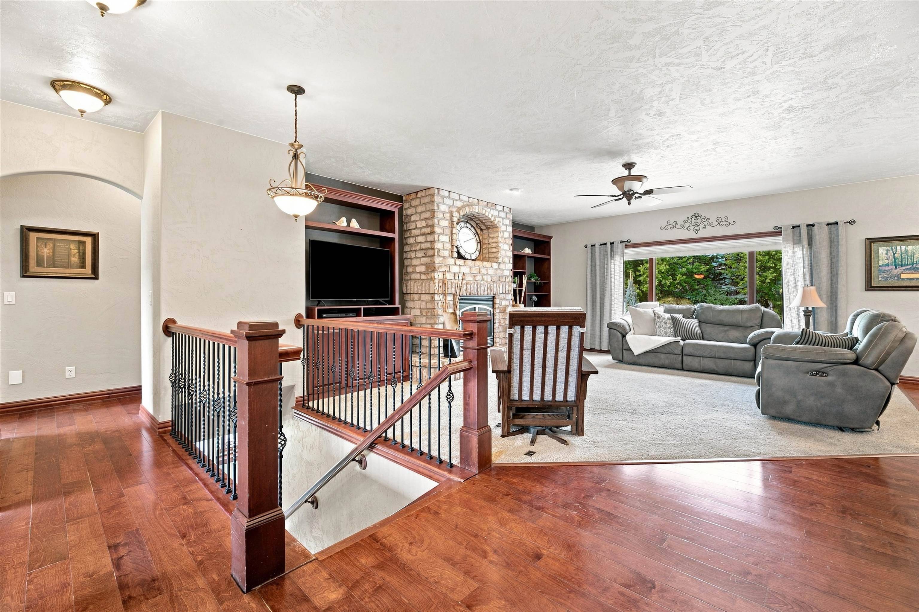 W4202 DEL ROSE LN, Appleton, WI 54913