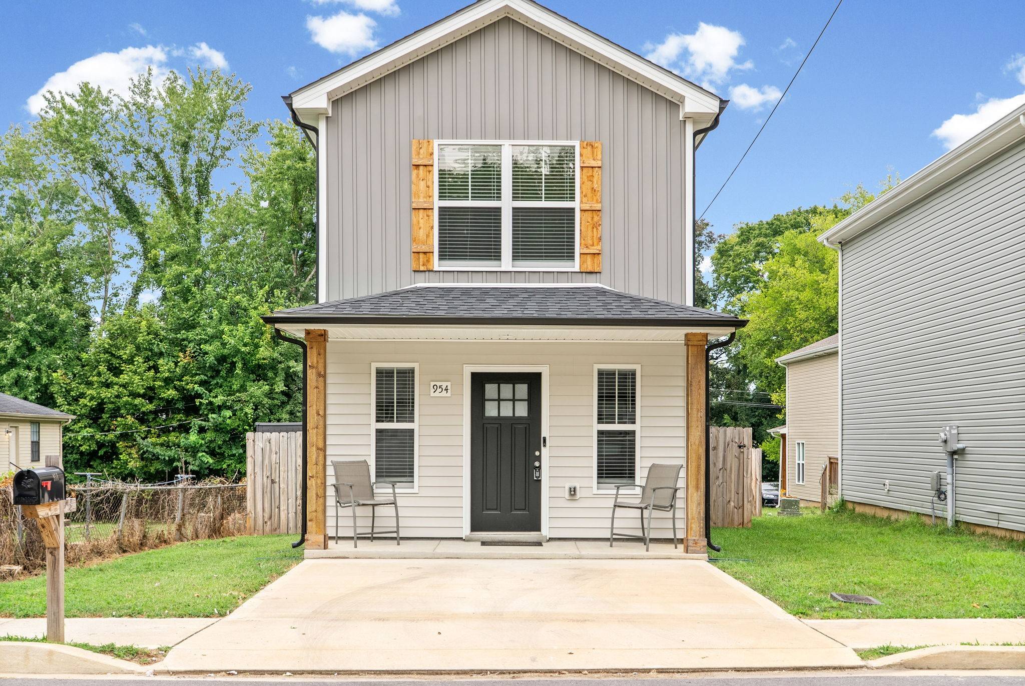 954 Richardson St, Clarksville, TN 37040