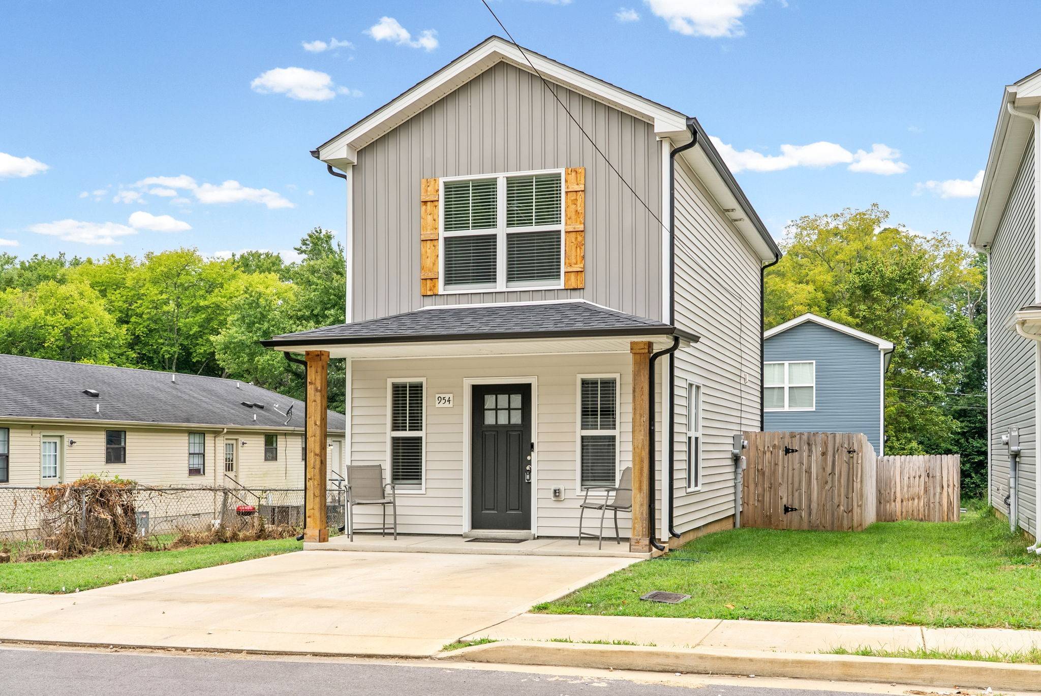 954 Richardson St, Clarksville, TN 37040