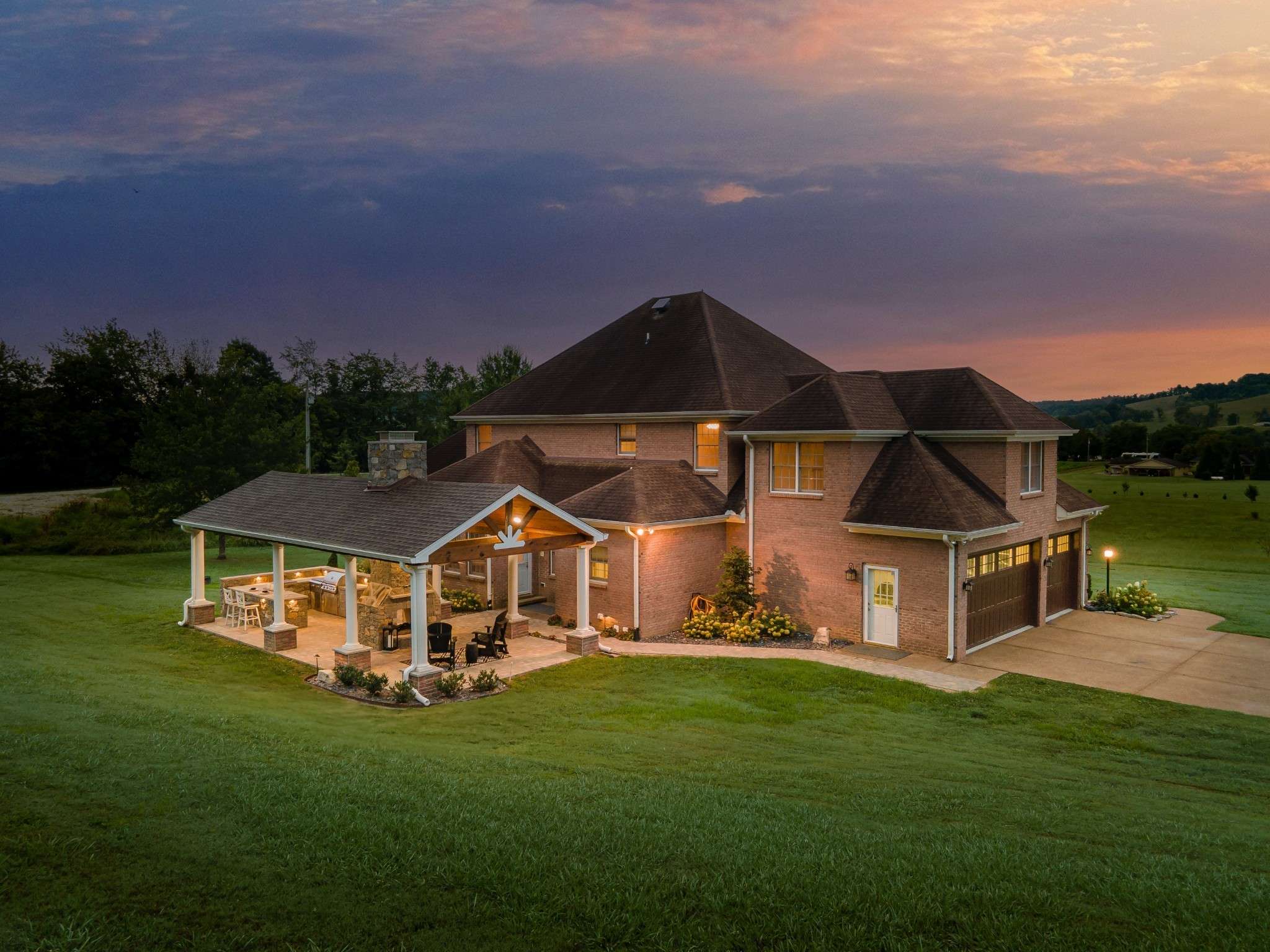 3895 Ostella Rd, Cornersville, TN 37047