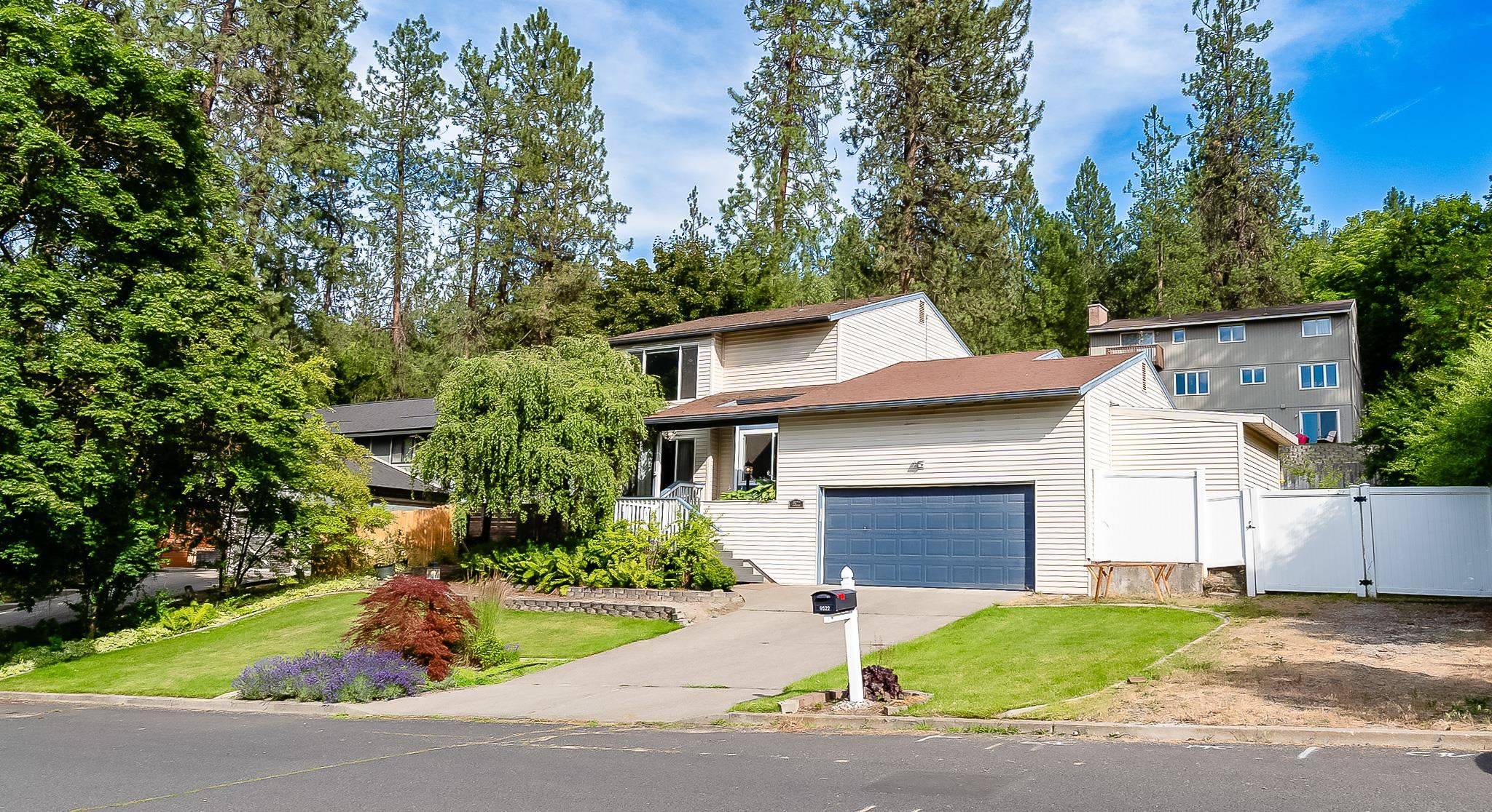9522 N Loganberry Ct, Spokane, WA 99208