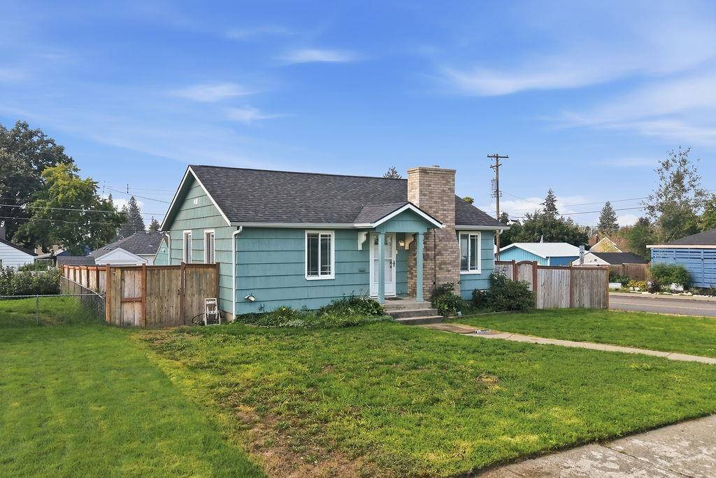 2527 W Lacrosse Ave, Spokane, WA 99205
