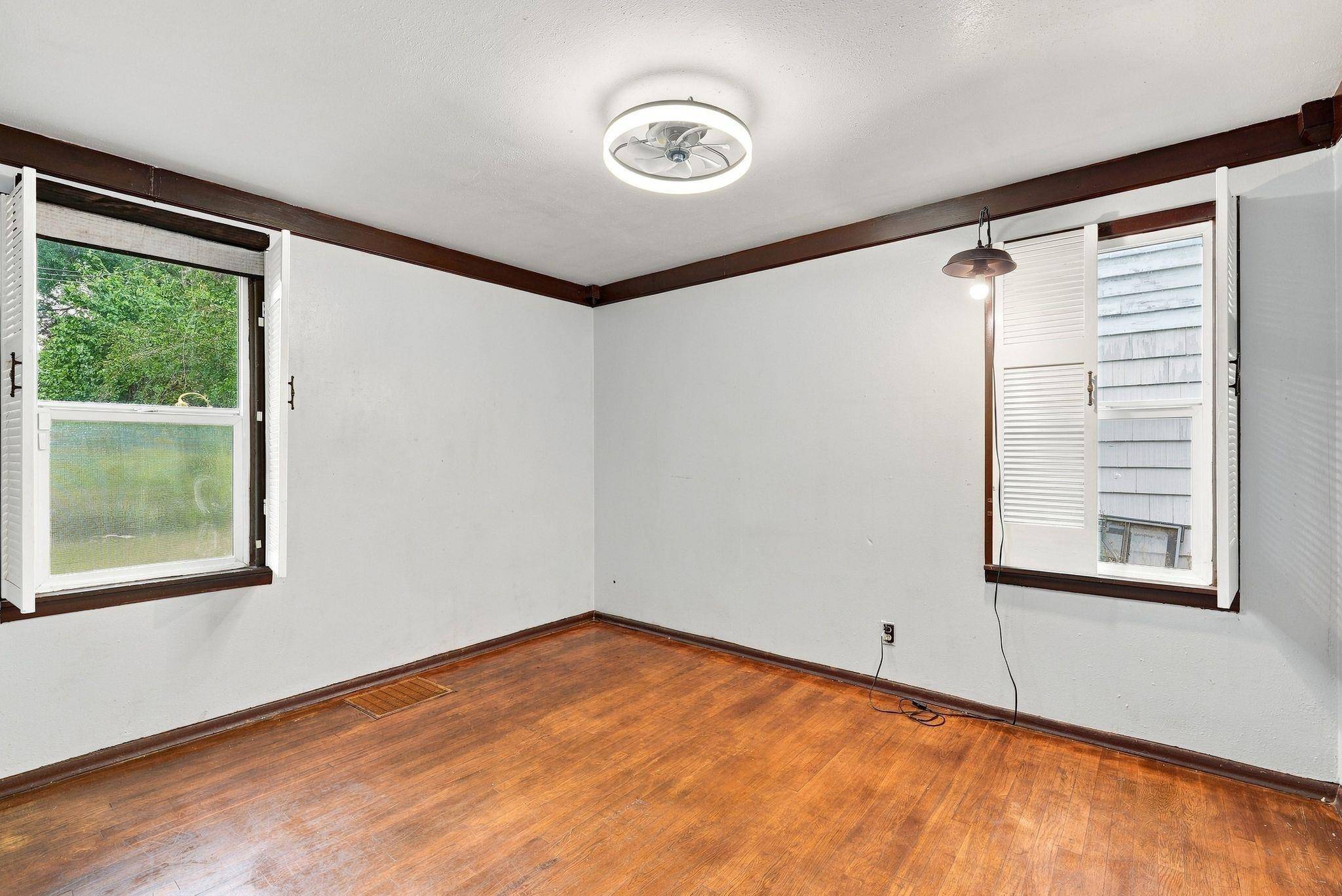 5619 N Elm St, Spokane, WA 99205