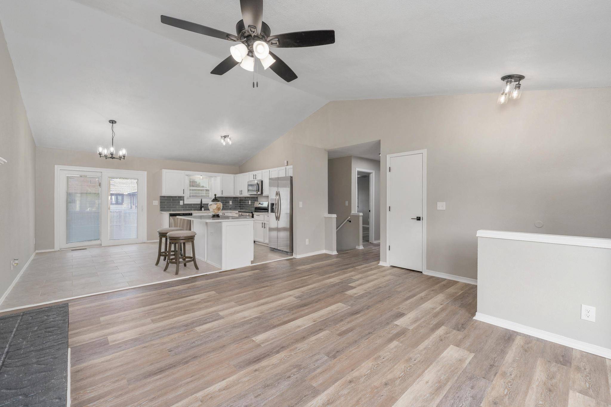 523 W Maywood St, Wichita, KS 67217