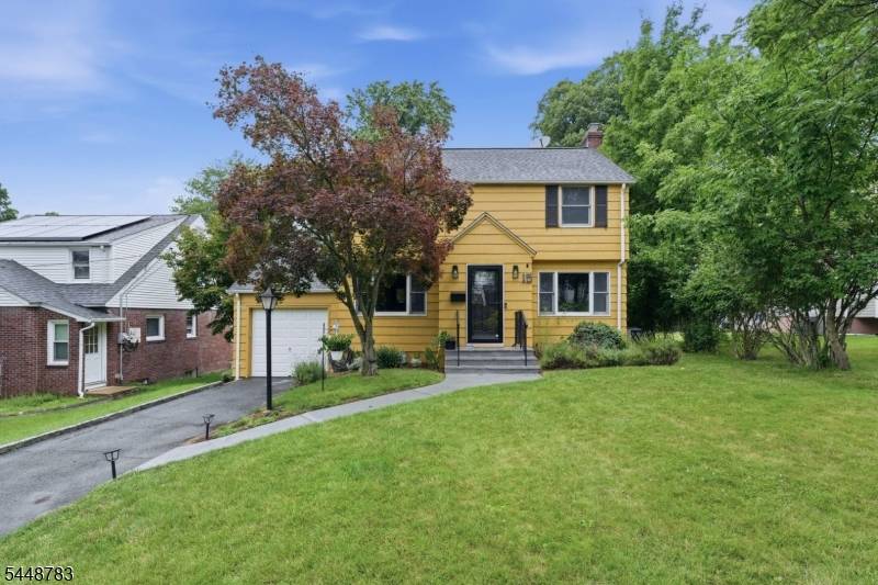 15 Crystal Ave, West Orange Twp., NJ 07052