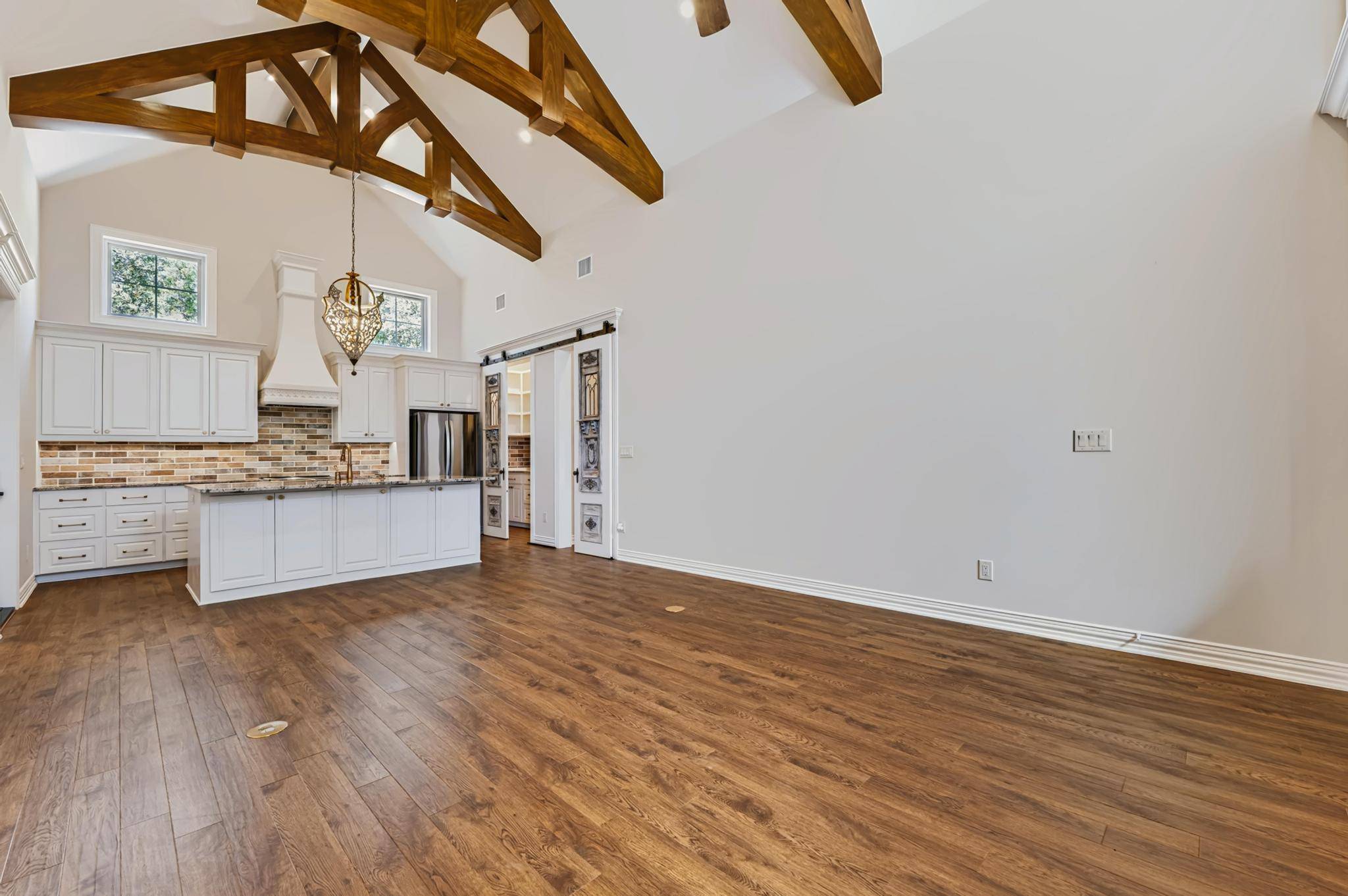317 Highland Spring LN, Georgetown, TX 78633
