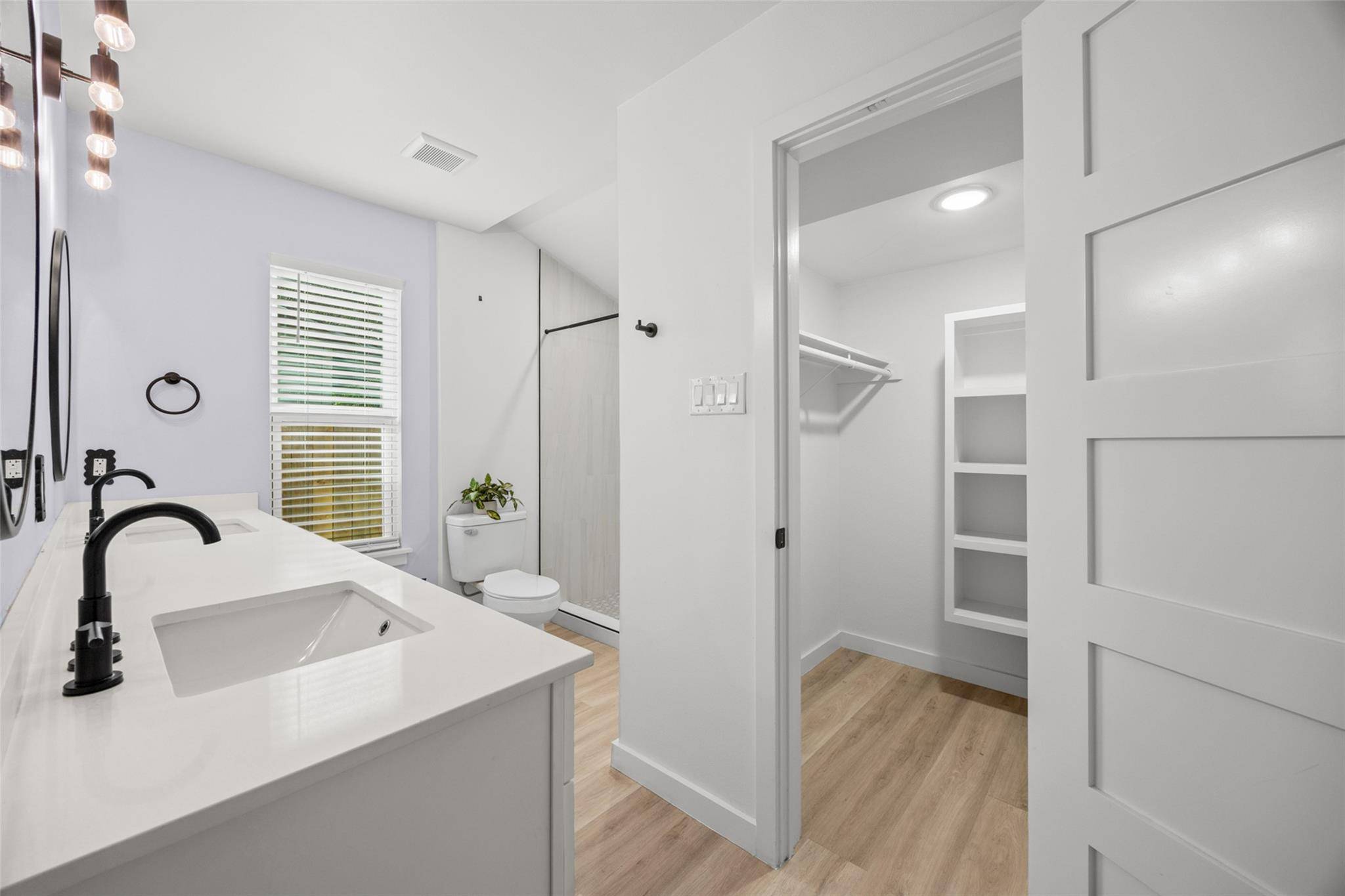 4703 Candletree LN, Austin, TX 78744