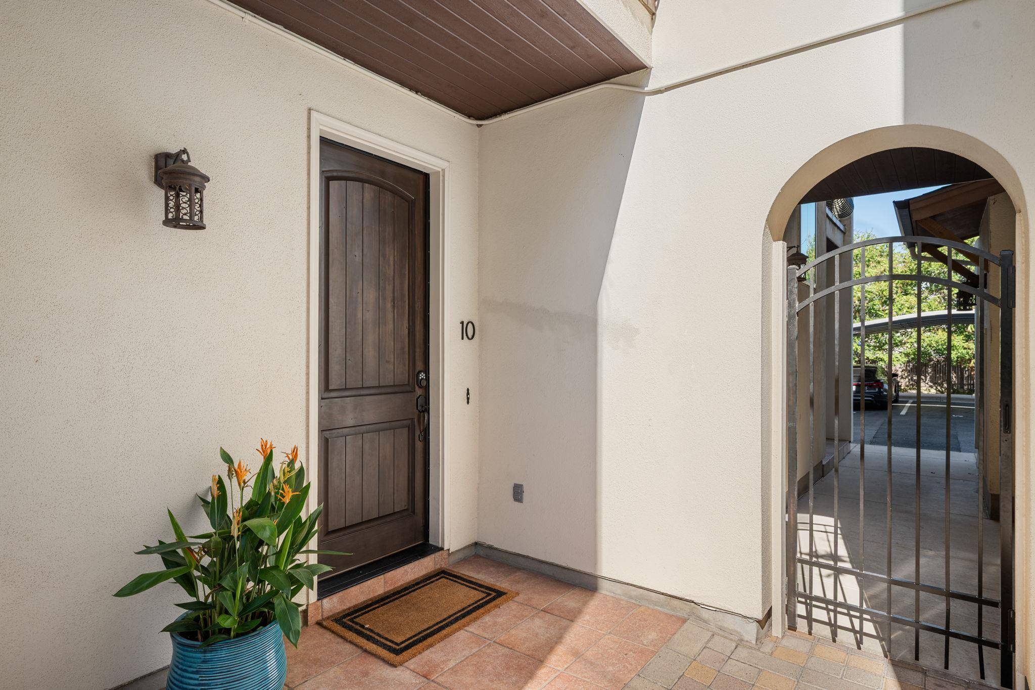 2207 Pasadena DR #10, Austin, TX 78757