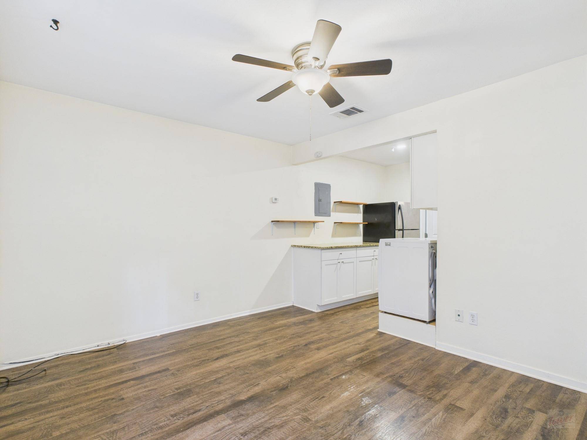 1106 22nd ST #5, Austin, TX 78705