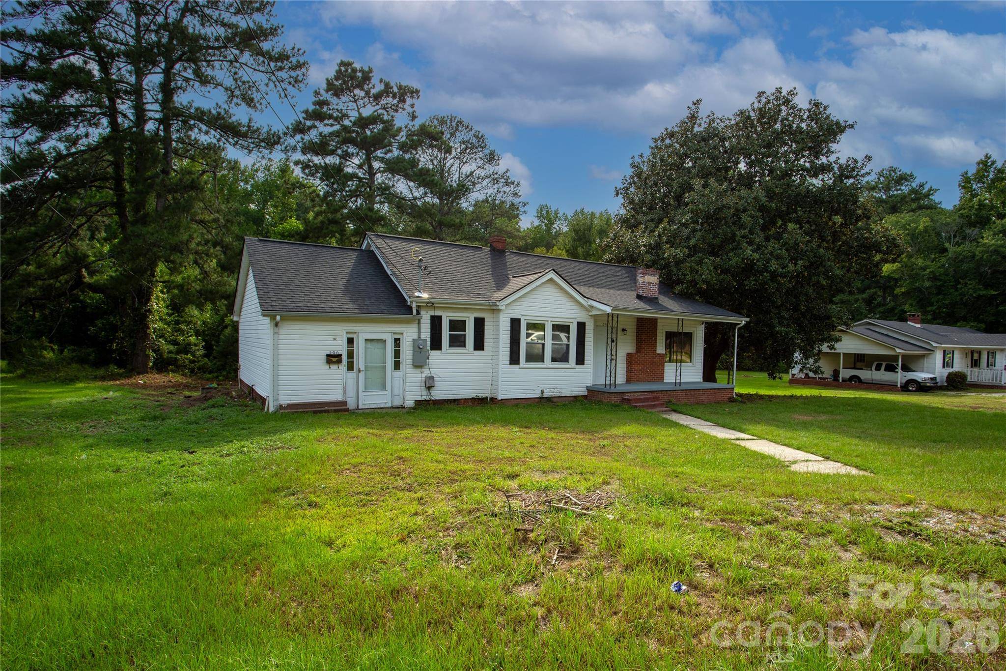 290 Airport RD, Rockingham, NC 28379