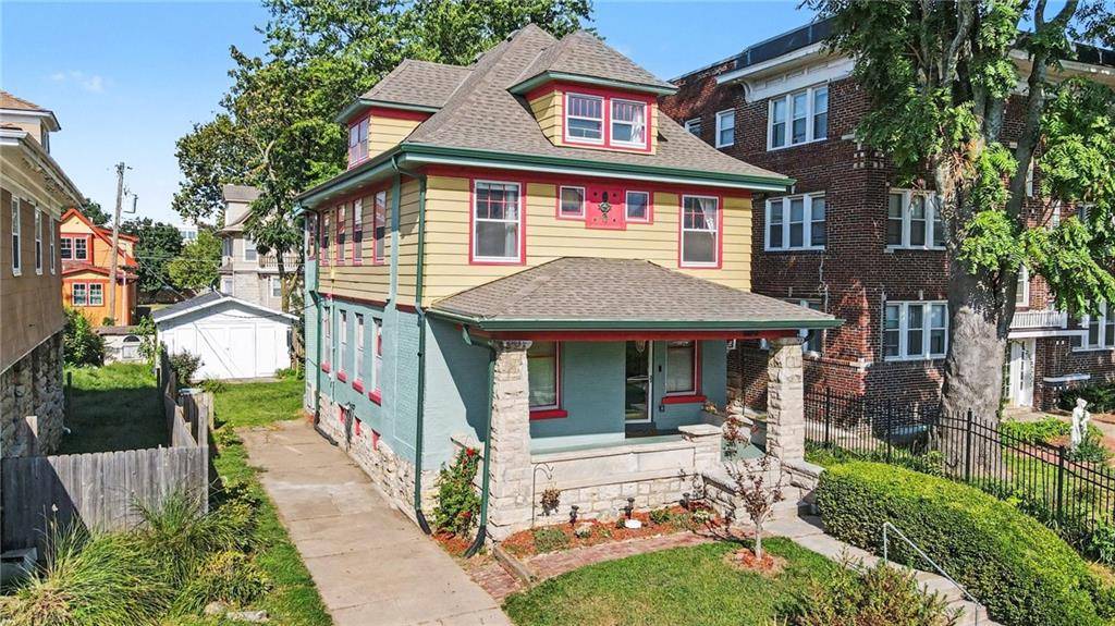 3422 Baltimore AVE, Kansas City, MO 64111