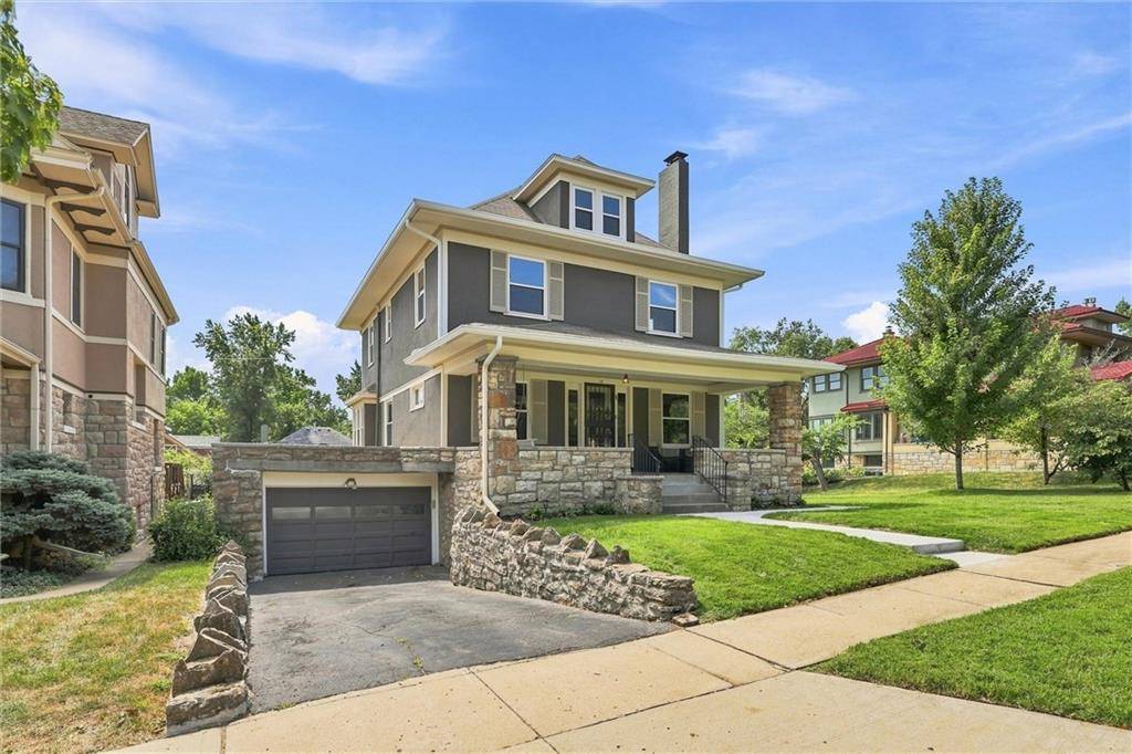 15 E 54TH ST, Kansas City, MO 64112