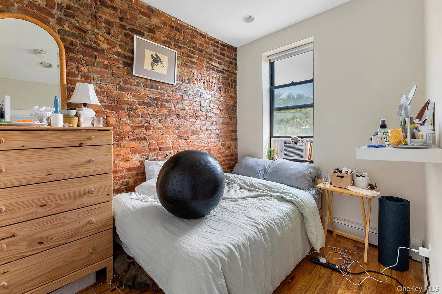 887 Lafayette AVE, Brooklyn, NY 11221