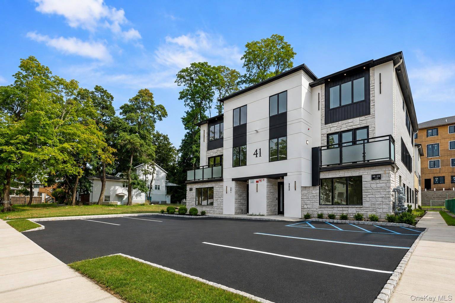 41 Saddle River RD #201, Monsey, NY 10952