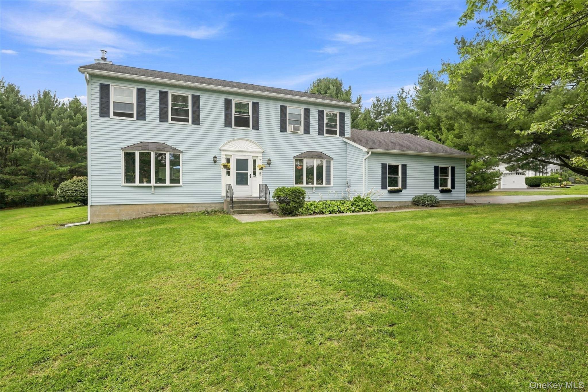 18 English WAY, Pleasant Valley, NY 12569