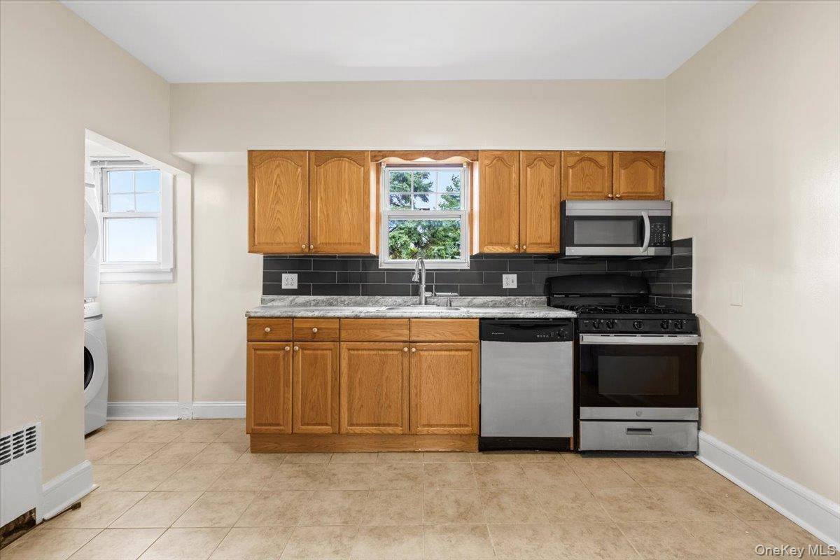 3 Merritt AVE #2, Eastchester, NY 10709