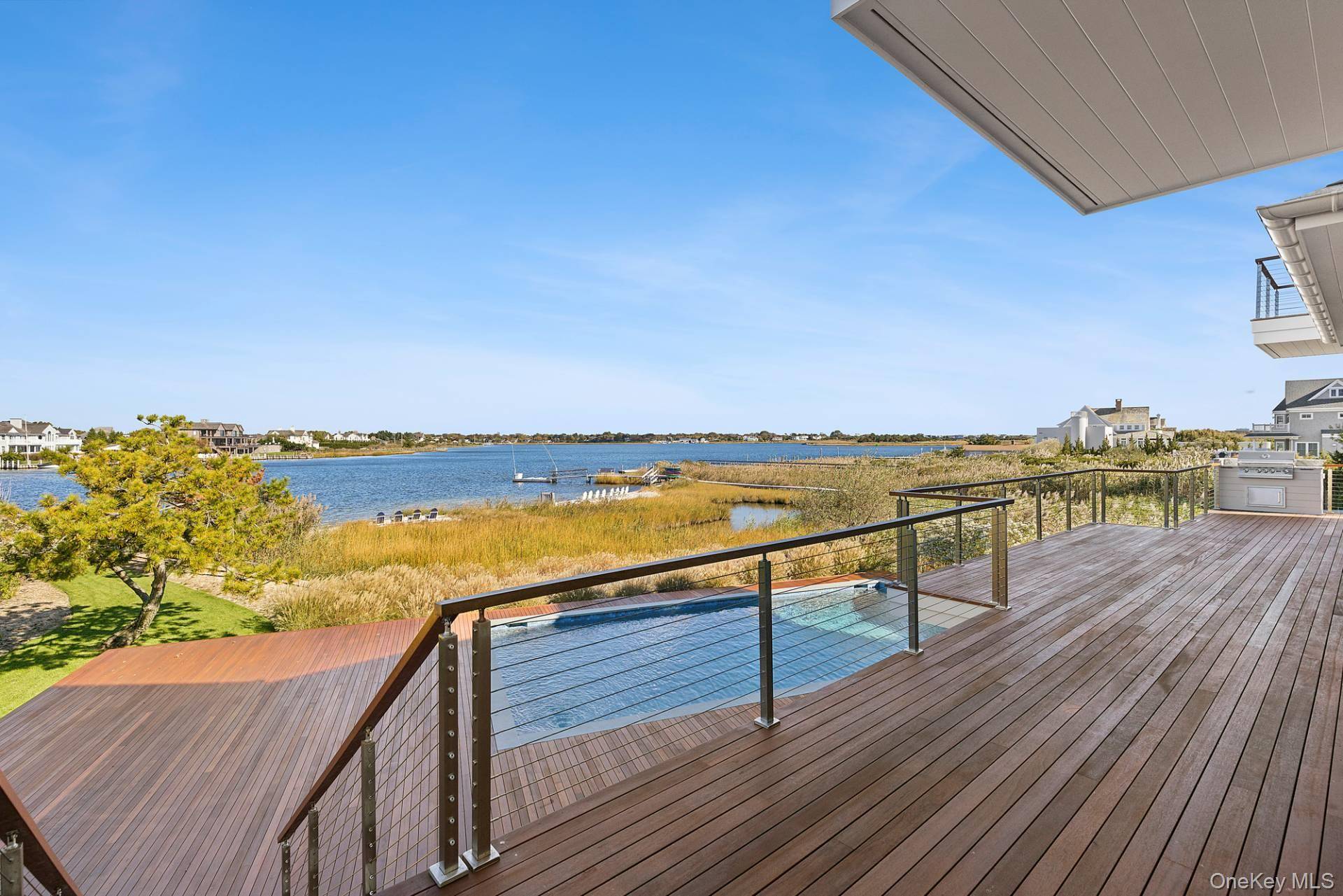 218 Dune RD, Westhampton Beach, NY 11978