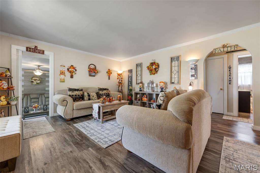 328 Van Zant ST, Chester, IL 62233