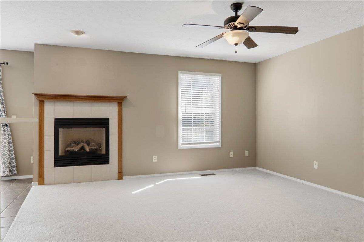 1716 Sunrise PT, Normal, IL 61761