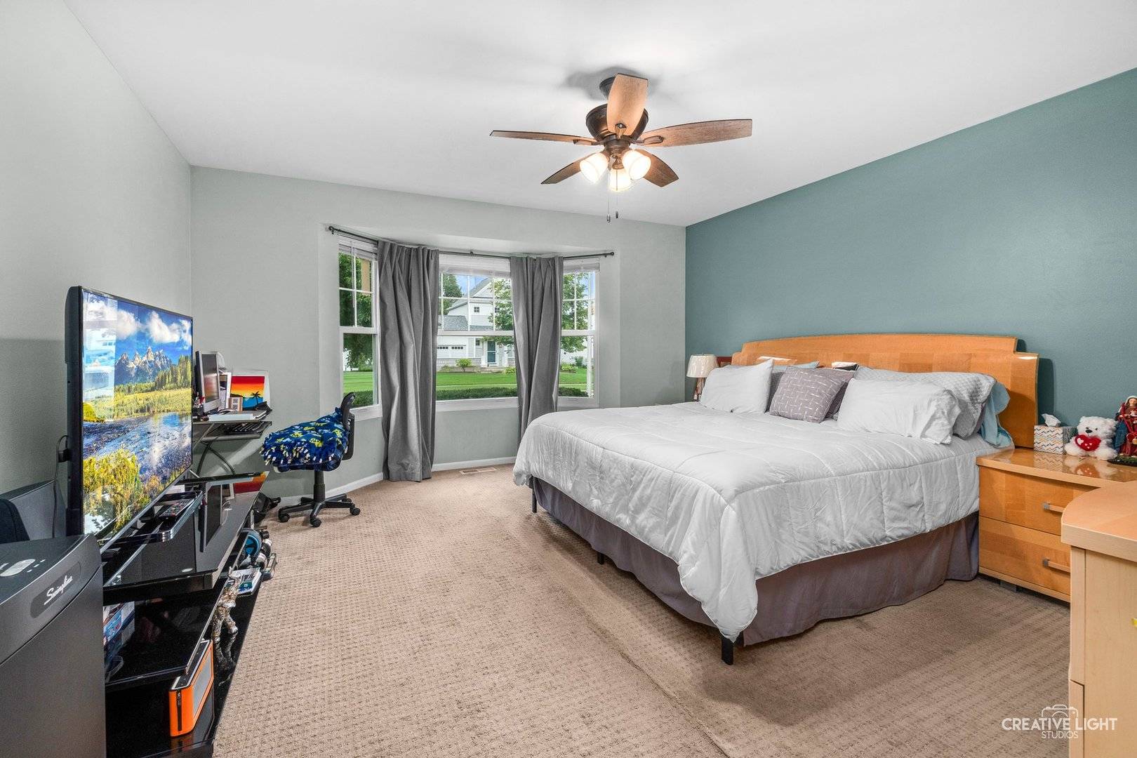 2377 Coral CV, Elgin, IL 60123