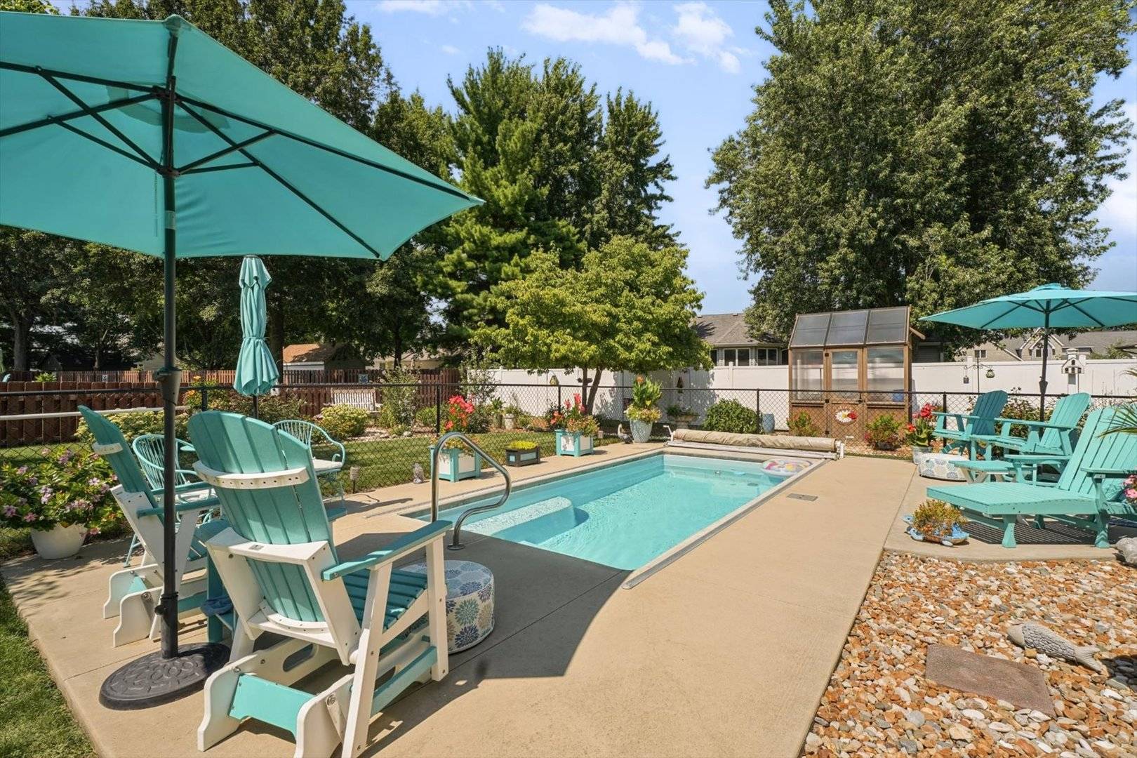 2002 Spruce LN, Monticello, IL 61856